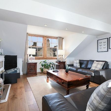 Luxury 3 Bed Royal Mile Apartment Edinburgh Exterior photo
